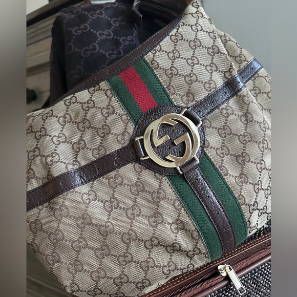 Gucci Beige and Brown Shoulder Bag - Picture 4 of 16
